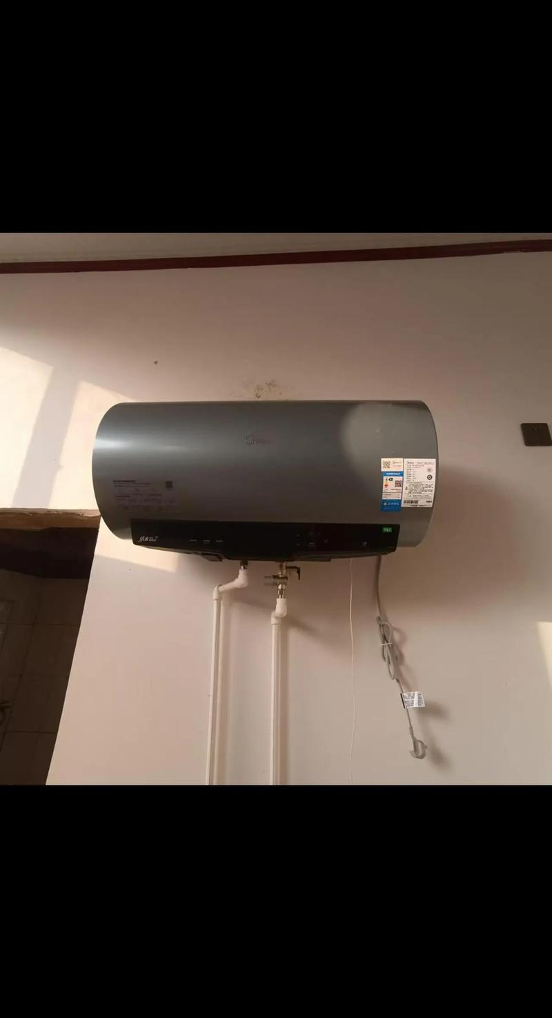 美的活水熱水器安裝效果實拍 智能家居時代的沐浴新體驗